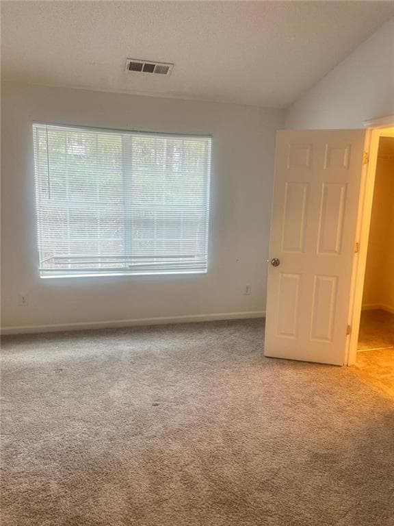 2 bedroom, 3 bathroom, 1,320 sq ft townhouse for sale at 2804 Parkway Cove, Lithonia, GA 30058 — photo 4