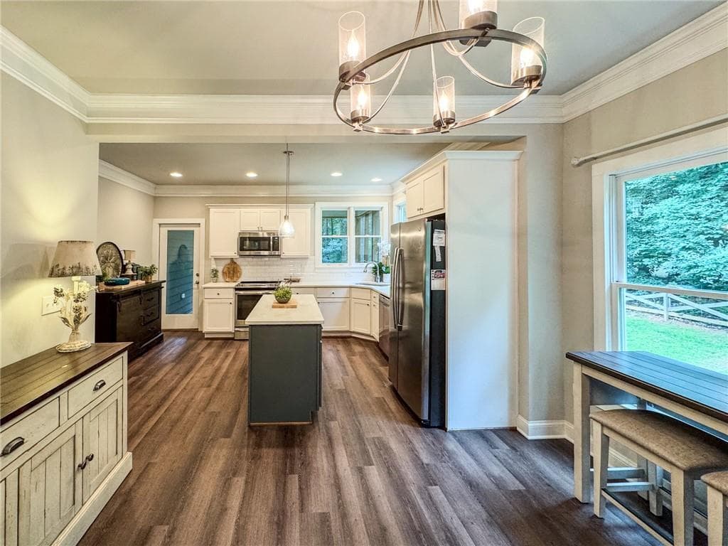 4 bedroom, 4 bathroom, 2,841 sq ft single family residence for sale at 1250 Blue Ridge Overlook, Dawsonville, GA 30534 — photo 7