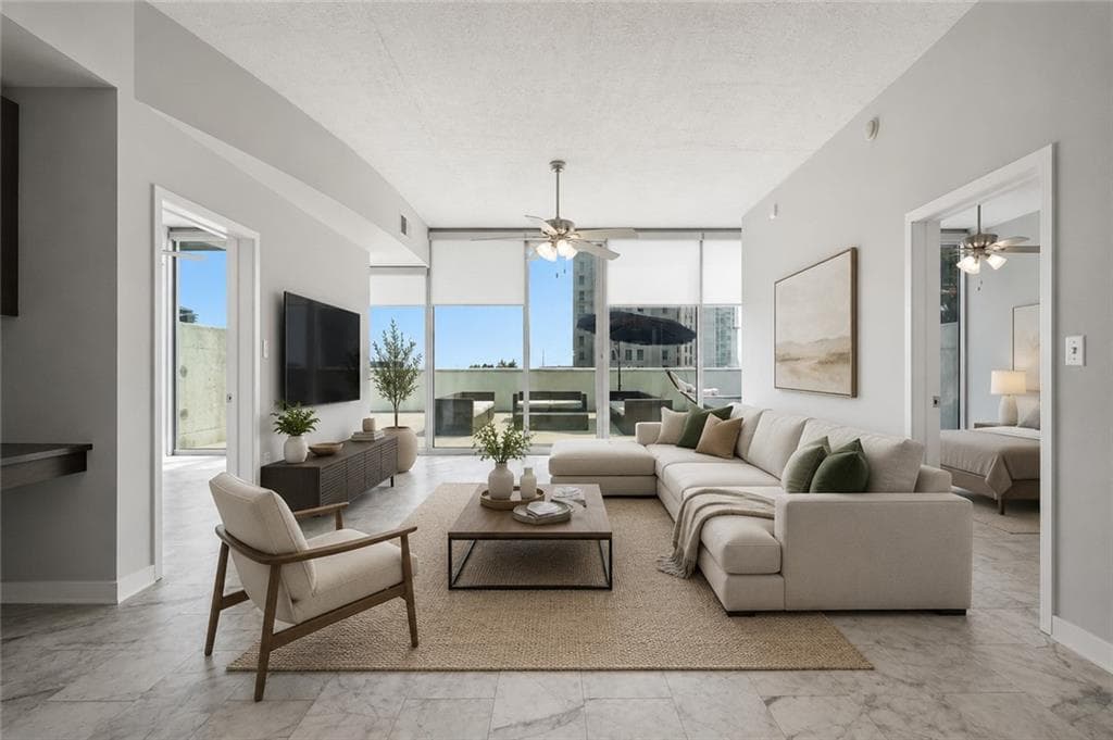 2 bedroom, 2 bathroom, 1,238 sq ft condominium for sale at 3324 Peachtree Road 814, Atlanta, GA 30326 — photo 3