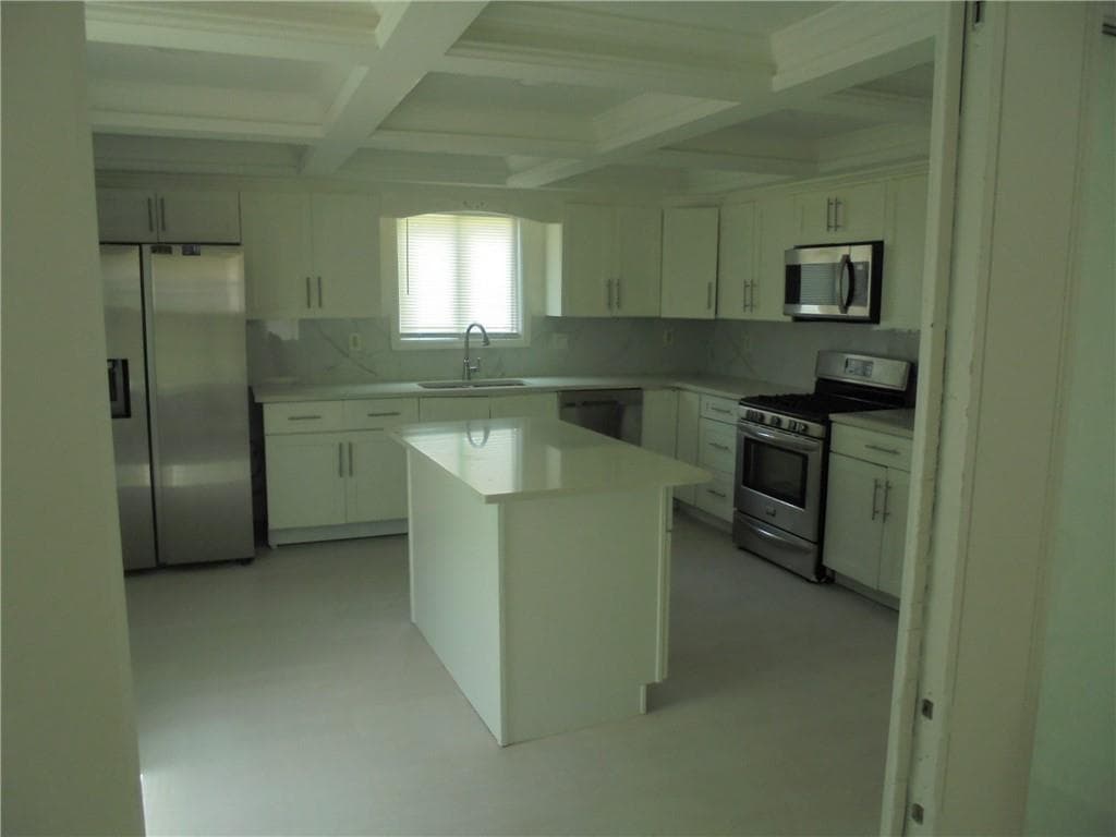 4 bedroom, 3 bathroom, 1,350 sq ft single family residence for sale at 51 Overbrook Drive, Smyrna, GA 30082 — photo 5