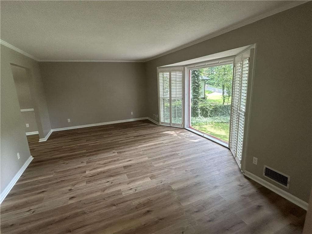 4 bedroom, 3 bathroom, 2,263 sq ft single family residence for rent at 2271 Fox Hound Parkway, Marietta, GA 30062 for $2,900 a month — photo 5