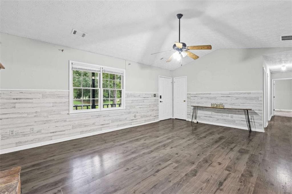4 bedroom, 2 bathroom, 1,795 sq ft single family residence for sale at 142 Summerfield Drive, Mcdonough, GA 30253 — photo 5