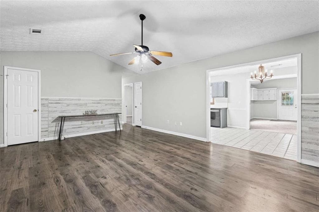 4 bedroom, 2 bathroom, 1,795 sq ft single family residence for sale at 142 Summerfield Drive, Mcdonough, GA 30253 — photo 6