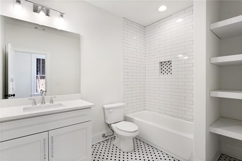 1 bedroom, 1 bathroom, 900 sq ft quadruplex for rent at 512 Ralph Mcgill Boulevard 4, Atlanta, GA 30312 for $2,050 a month — photo 9