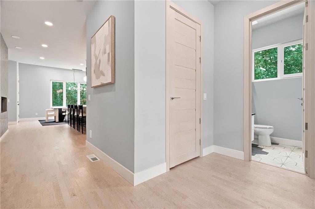 5 bedroom, 4 bathroom, 4,465 sq ft single family residence for sale at 5545 Our Road, Oakwood, GA 30566 — photo 9