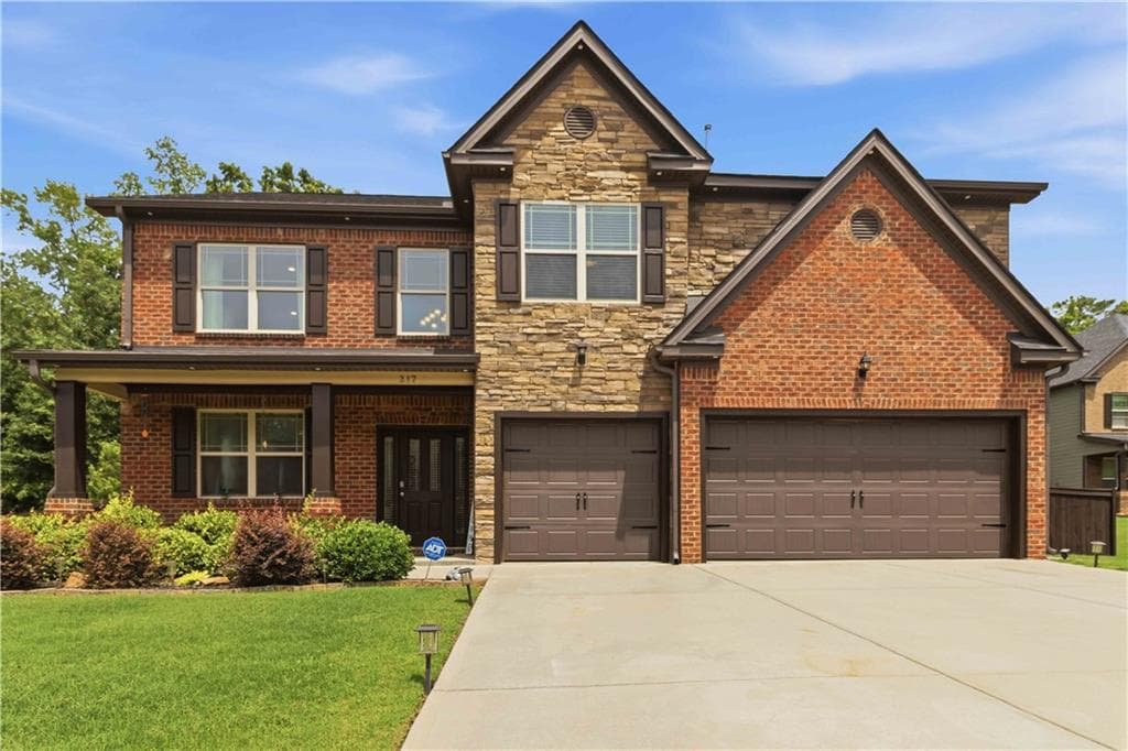 5 bedroom, 4 bathroom, 3,732 sq ft single family residence under contract at 217 Sebastian Cove, Hampton, GA 30228 — photo 3