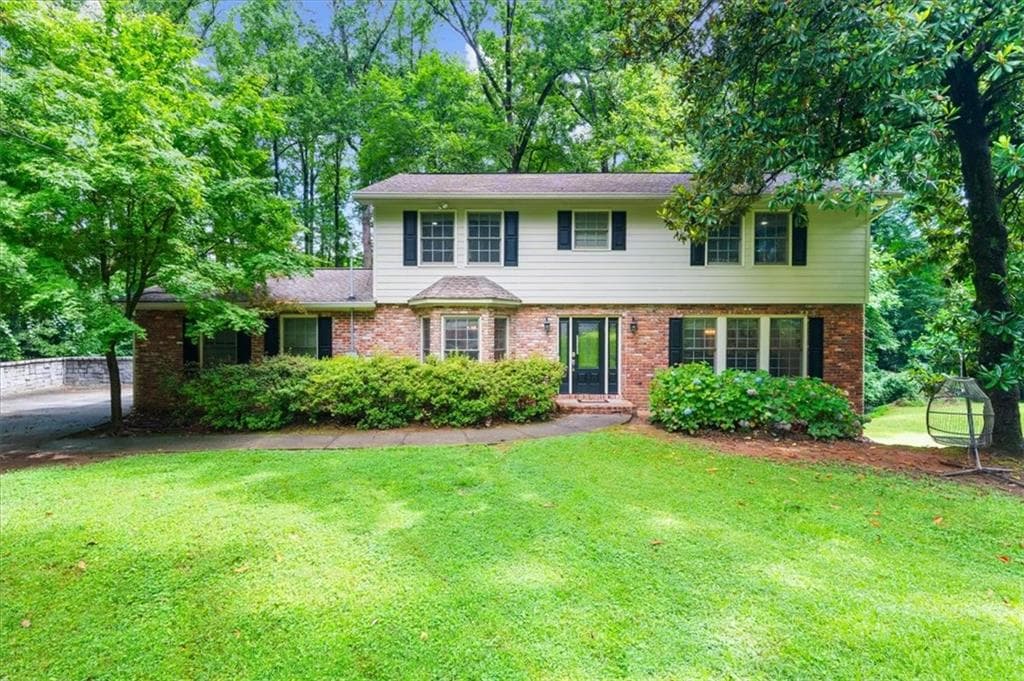 4 bedroom, 3 bathroom, 2,472 sq ft single family residence for rent at 5667 Colton Drive, Sandy Springs, GA 30342 for $4,200 a month — photo 2