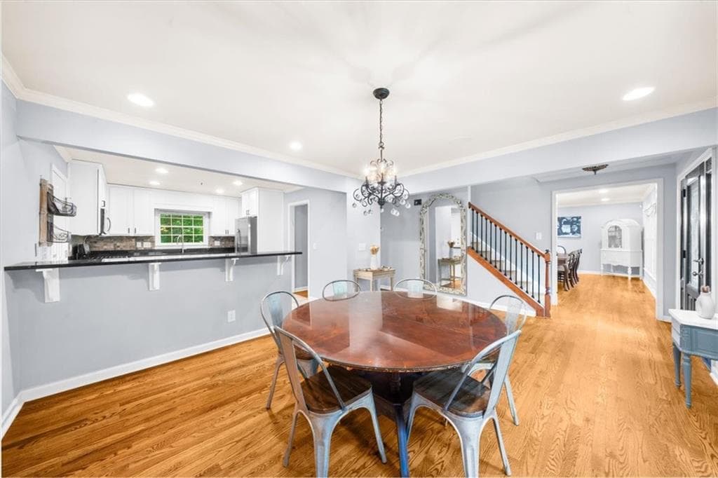 4 bedroom, 3 bathroom, 2,472 sq ft single family residence for rent at 5667 Colton Drive, Sandy Springs, GA 30342 for $4,200 a month — photo 7