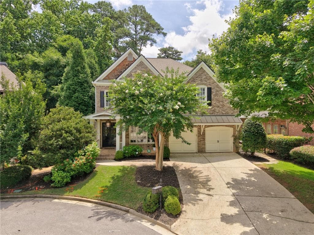 4 bedroom, 4 bathroom, 3,836 sq ft single family residence sold at 4047 Newhaven Circle, Atlanta, GA 30319