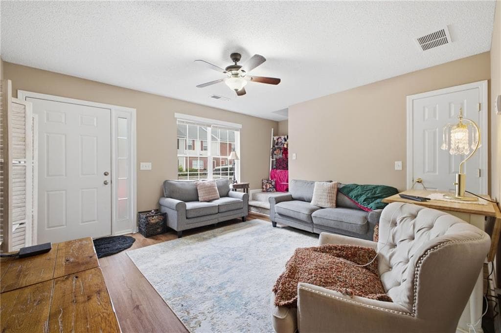 2 bedroom, 2 bathroom, 1,116 sq ft townhouse for sale at 18 Princeton Place Drive, Adairsville, GA 30103 — photo 5