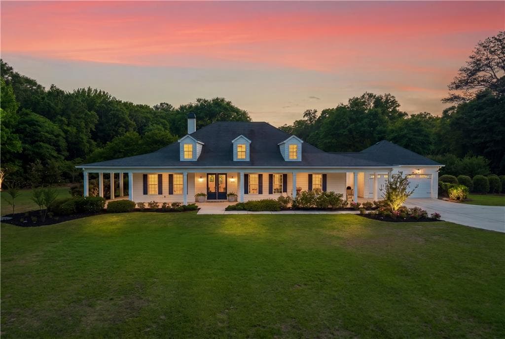 4 bedroom, 4 bathroom, 3,190 sq ft single family residence for sale at 1827 Highway 92, Fayetteville, GA 30215