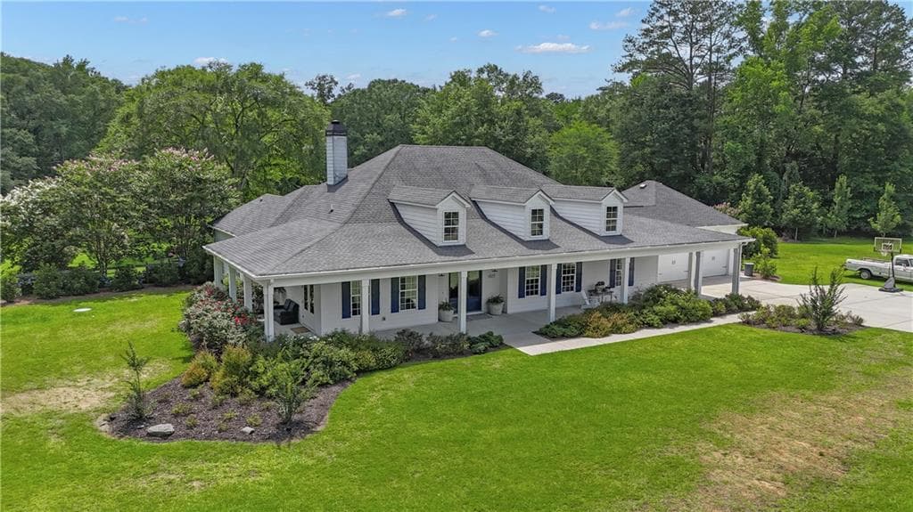 4 bedroom, 4 bathroom, 3,190 sq ft single family residence for sale at 1827 Highway 92, Fayetteville, GA 30215 — photo 2