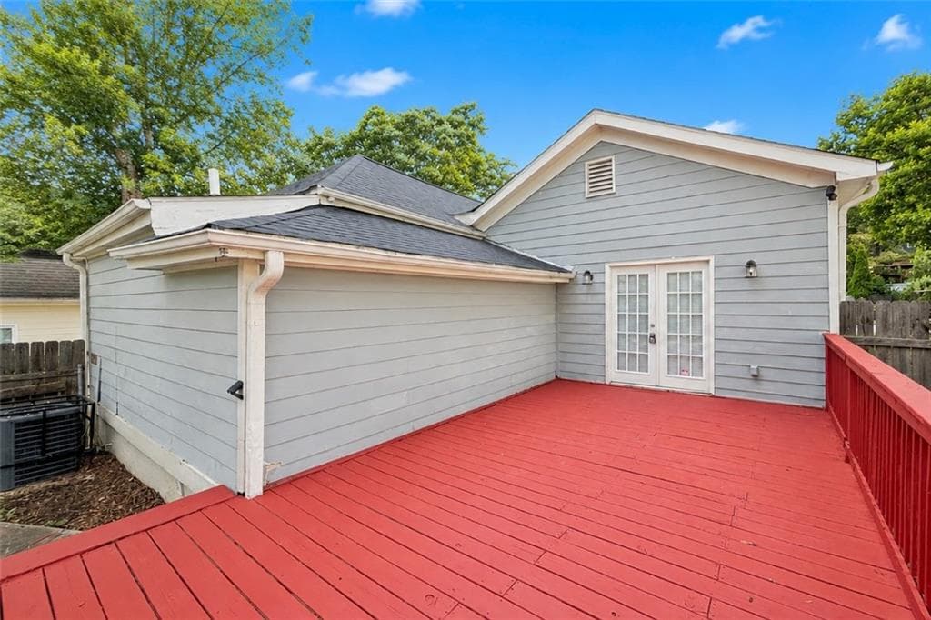 3 bedroom, 2 bathroom, 1,492 sq ft single family residence for rent at 1960 Cambridge Avenue, College Park, GA 30337 for $1,995 a month — photo 2