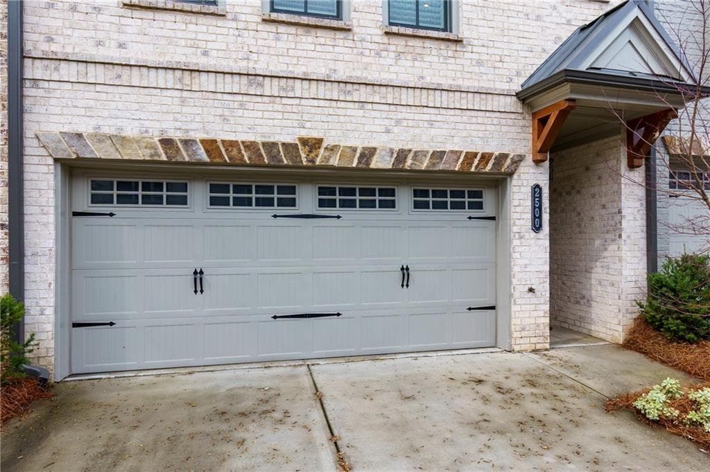 4 bedroom, 4 bathroom, 2,524 sq ft townhouse for rent at 2500 Skyland Drive 20, Brookhaven, GA 30319 for $5,100 a month — photo 3