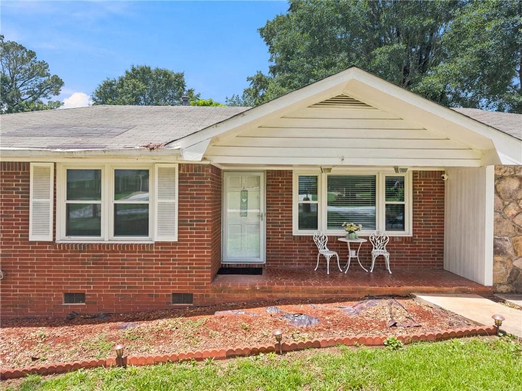8365 Dewayne Lane, Jonesboro, GA 30236 — most recent listing photo