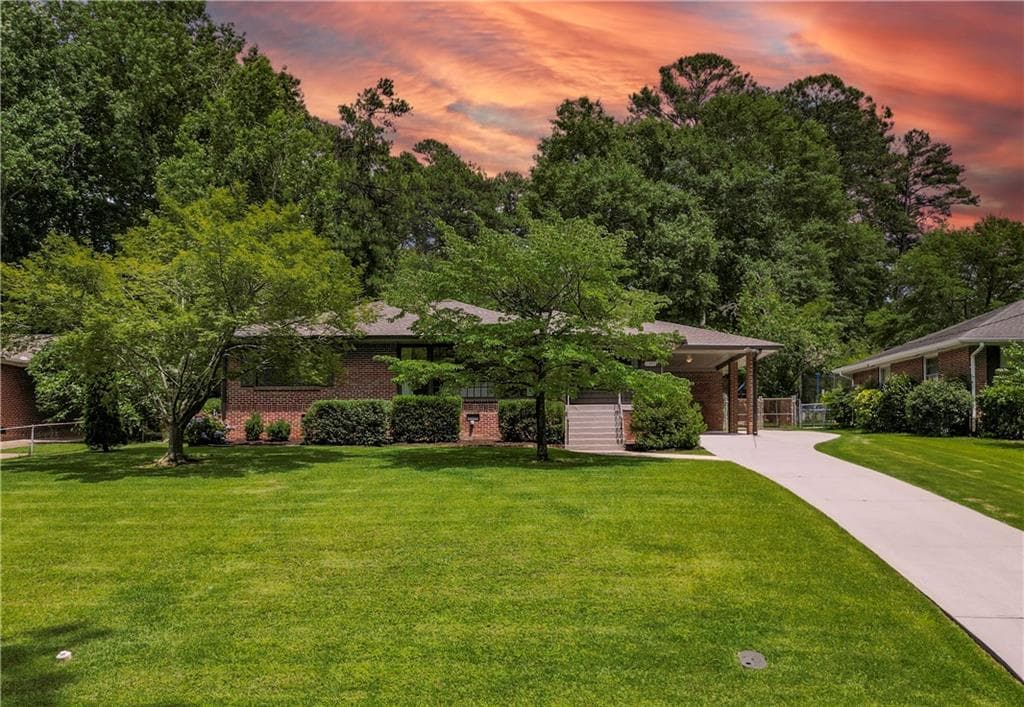 2 bedroom, 3 bathroom, 2,064 sq ft single family residence under contract at 1355 Amanda Circle, Decatur, GA 30033