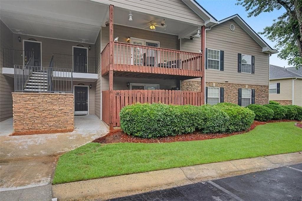 2 bedroom, 2 bathroom, 1,225 sq ft condominium for sale at 604 Brighton Point, Atlanta, GA 30328 — photo 6