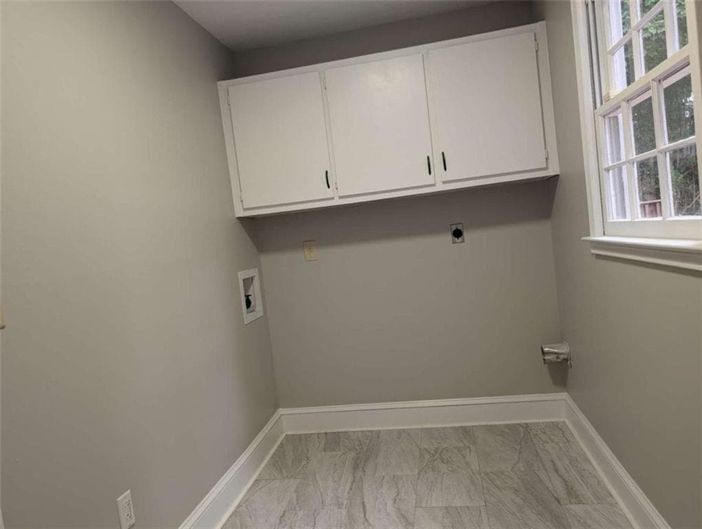 4 bedroom, 3 bathroom, 2,887 sq ft single family residence for rent at 443 Cricket Ridge Court, Lawrenceville, GA 30044 for $2,600 a month — photo 8