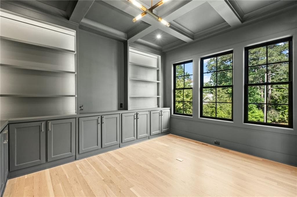 6 bedroom, 7 bathroom, 8,000 sq ft single family residence for sale at 1081 Hershey Drive, Marietta, GA 30062 — photo 9