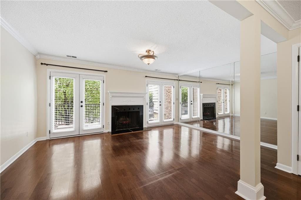 2 bedroom, 3 bathroom, 1,288 sq ft condominium under contract at 3633 Stonewall Drive, Atlanta, GA 30339 — photo 5
