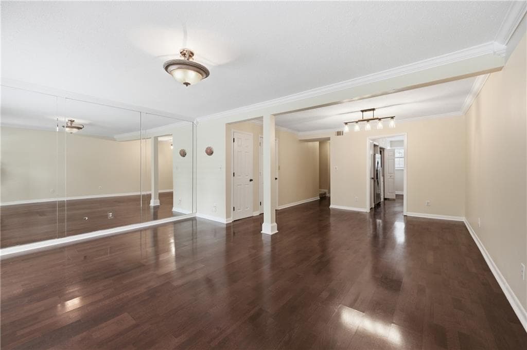 2 bedroom, 3 bathroom, 1,288 sq ft condominium under contract at 3633 Stonewall Drive, Atlanta, GA 30339 — photo 6