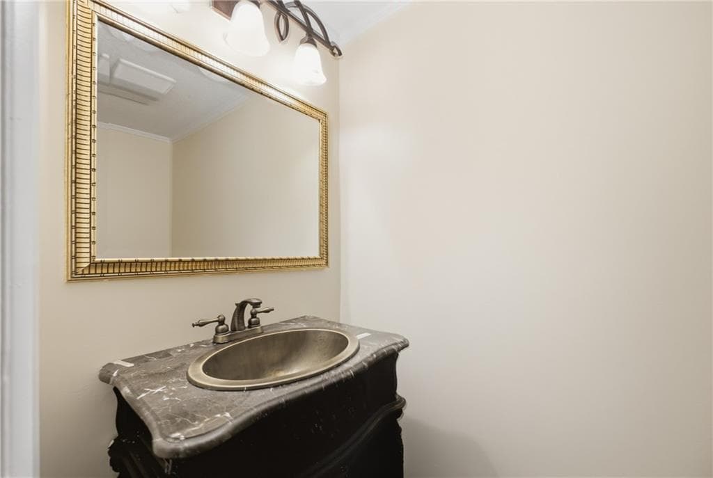 2 bedroom, 3 bathroom, 1,288 sq ft condominium under contract at 3633 Stonewall Drive, Atlanta, GA 30339 — photo 10