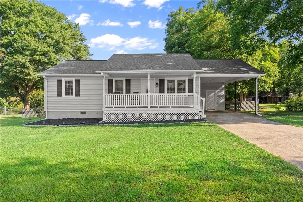 3 bedroom, 1 bathroom, 1,064 sq ft single family residence sold at 623 Webb Gin House Road, Lawrenceville, GA 30045