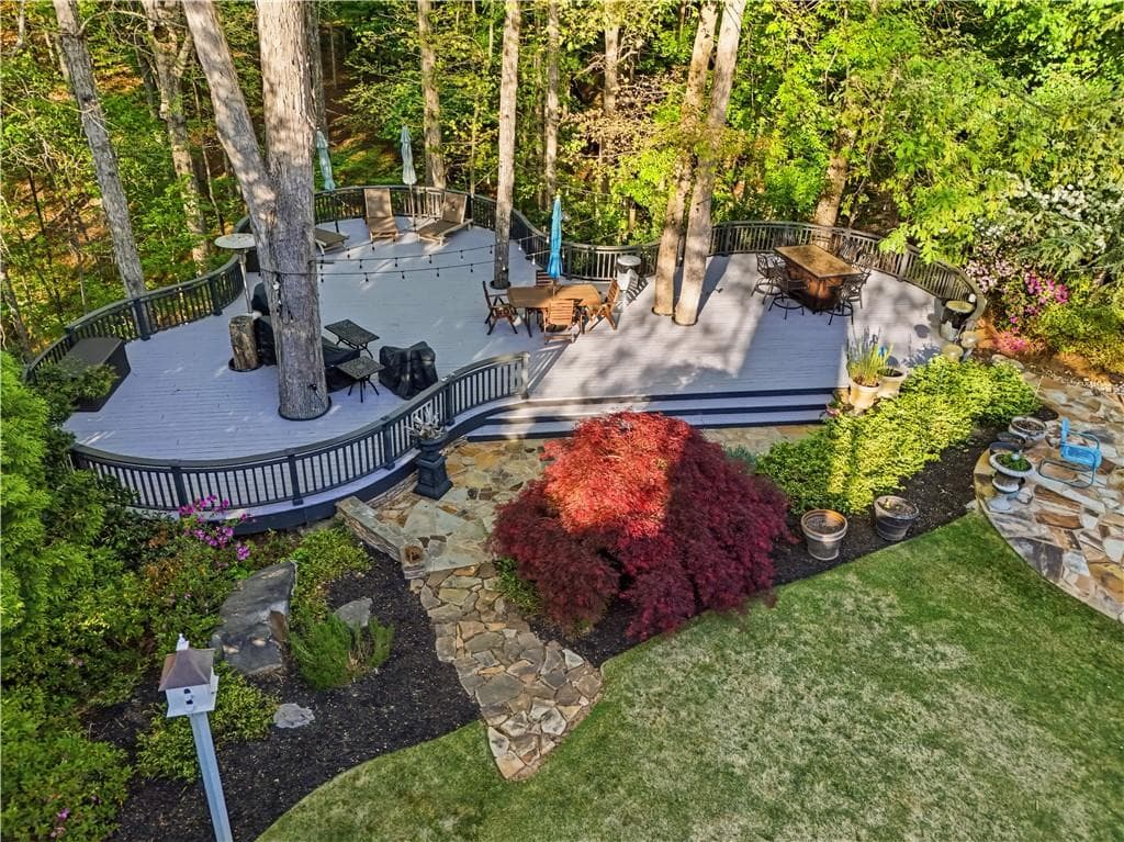 5 bedroom, 4 bathroom, 5,122 sq ft single family residence for sale at 6719 Grand Marina Circle, Gainesville, GA 30506 — photo 7