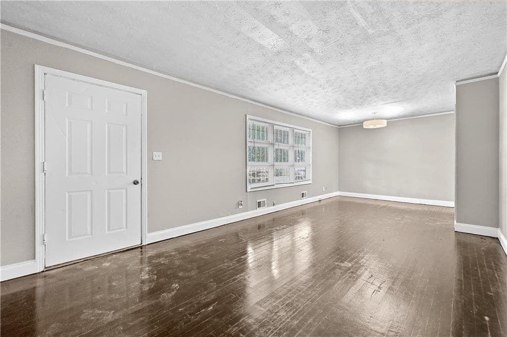 3 bedroom, 2 bathroom, 1,240 sq ft single family residence under contract at 2397 Tilson Road, Decatur, GA 30032 — photo 9
