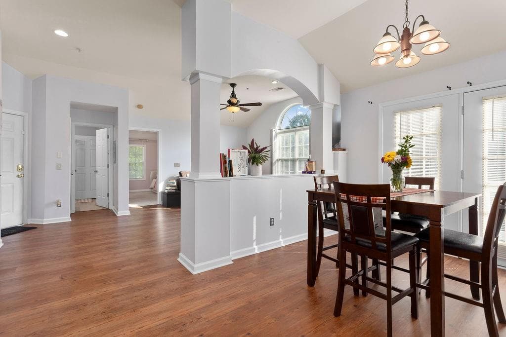 2 bedroom, 2 bathroom, 1,181 sq ft condominium for sale at 1395 Orchard Park Drive, Stone Mountain, GA 30083 — photo 5