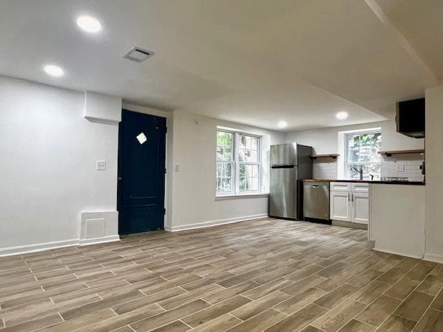 3 bedroom, 2 bathroom, 1,515 sq ft duplex for rent at 1685 Dunwoody Place Bottom, Atlanta, GA 30324 for $1,895 a month — photo 4