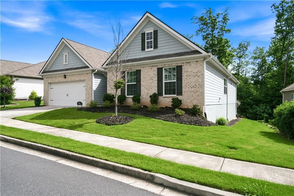 3 bedroom, 3 bathroom, 2,260 sq ft single family residence for sale at 365 Cherokee Drive, Waleska, GA 30183 — photo 4