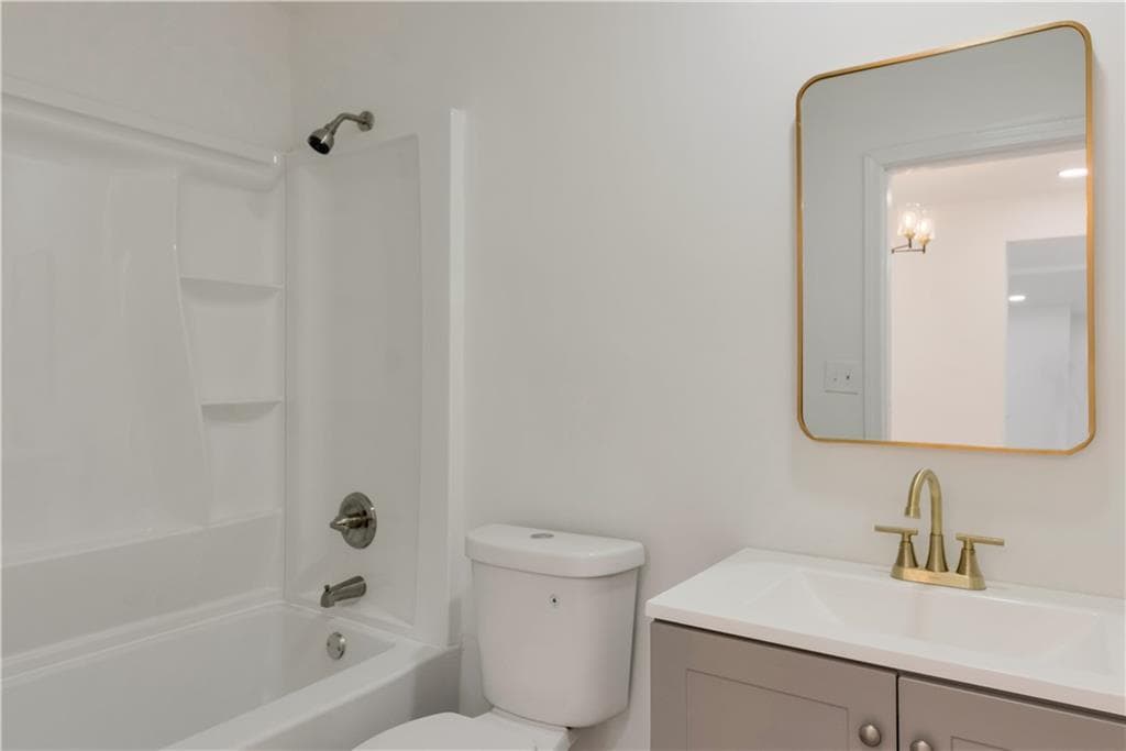 2 bedroom, 2 bathroom, 1,120 sq ft single family residence for rent at 235 Dodd Avenue, Atlanta, GA 30315 for $1,595 a month — photo 4