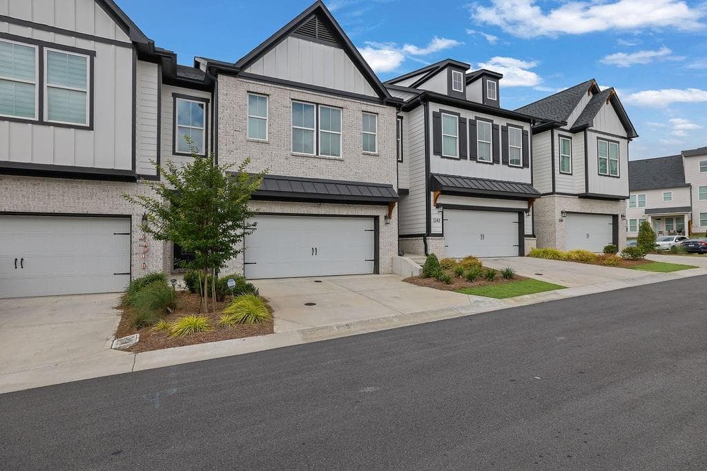 4 bedroom, 4 bathroom, 2,735 sq ft townhouse for sale at 1245 Wintergreen Way, Cumming, GA 30041
