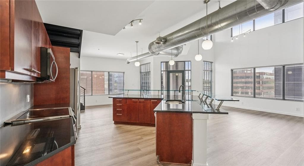 2 bedroom, 2 bathroom, 1,310 sq ft apartment for rent at 230 18th Street B3, Atlanta, GA 30363 for $2,280 a month — photo 8