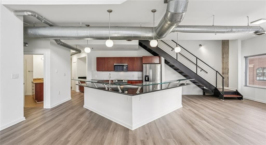 3 bedroom, 2 bathroom, 1,845 sq ft apartment for rent at 230 18th Street C1, Atlanta, GA 30363 for $3,427 a month — photo 3