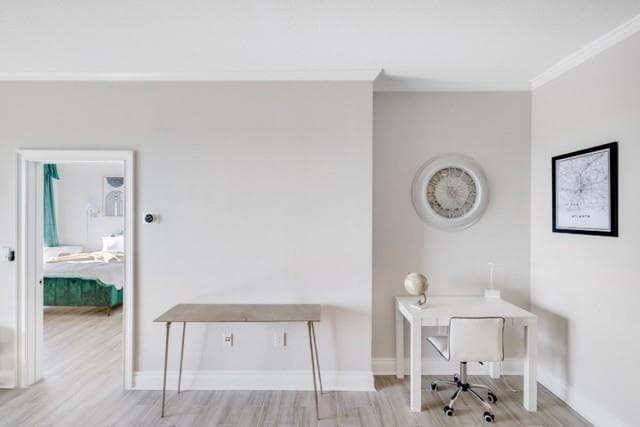 1 bedroom, 1 bathroom, 895 sq ft condominium for rent at 285 Centennial Olympic Park Drive 1607, Atlanta, GA 30313 for $2,395 a month — photo 3