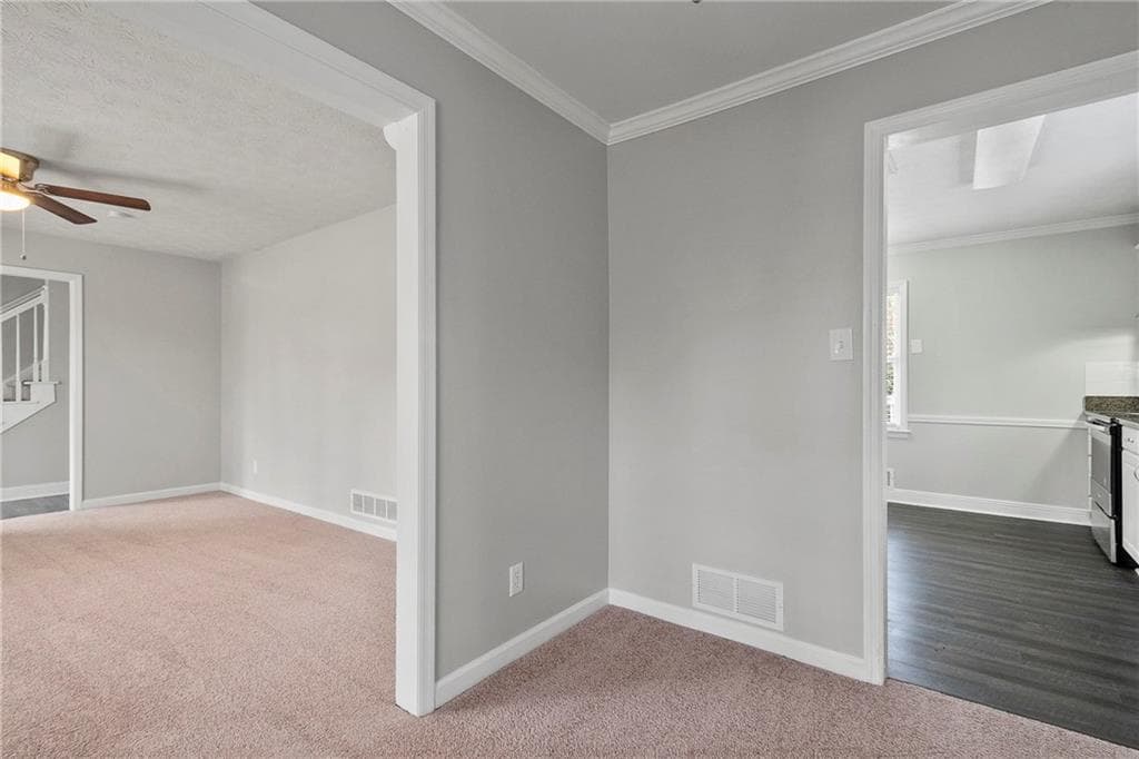 3 bedroom, 3 bathroom, 1,900 sq ft single family residence for sale at 2037 Englewood Way, Snellville, GA 30078 — photo 4