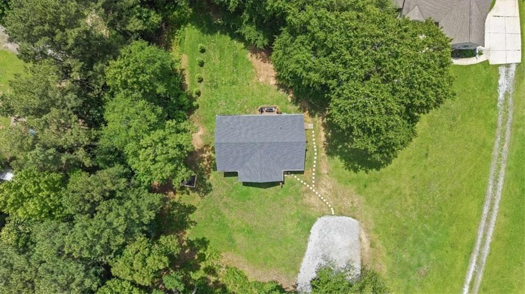 3 bedroom, 2 bathroom, 1,392 sq ft single family residence for sale at 498 N Raburn Road, Bremen, GA 30110 — photo 4