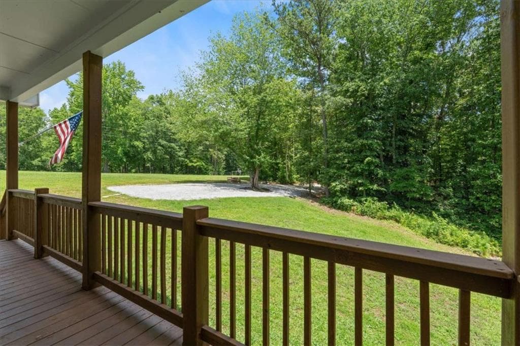 3 bedroom, 2 bathroom, 1,392 sq ft single family residence for sale at 498 N Raburn Road, Bremen, GA 30110 — photo 6