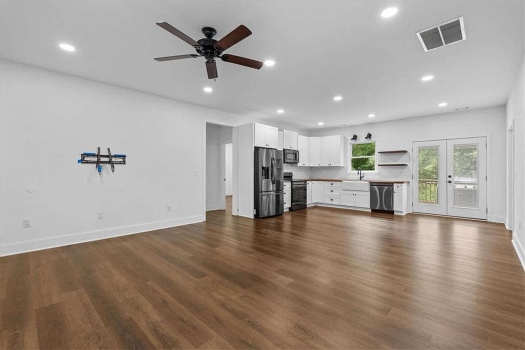 3 bedroom, 2 bathroom, 1,392 sq ft single family residence for sale at 498 N Raburn Road, Bremen, GA 30110 — photo 10
