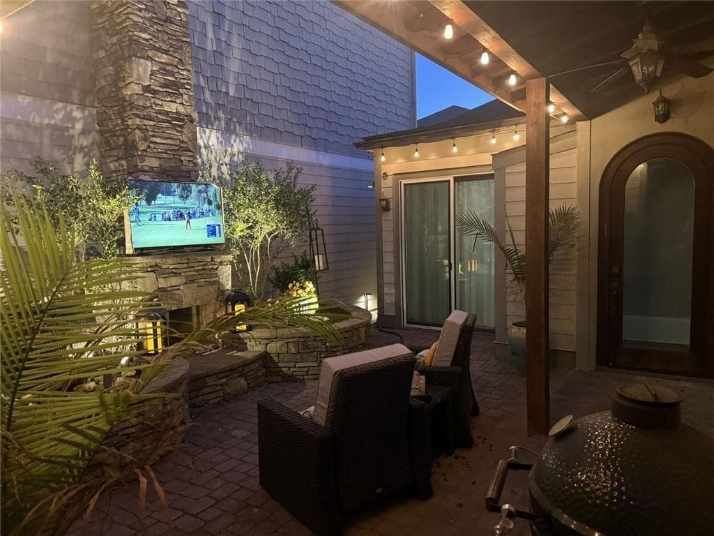4 bedroom, 4 bathroom, 2,987 sq ft single family residence for sale at 415 Falling Water Avenue, Woodstock, GA 30189 — photo 10