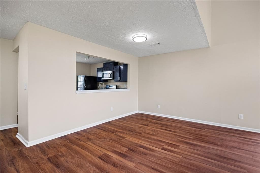 3 bedroom, 3 bathroom, 1,703 sq ft single family residence for sale at 1682 Harvest Hill Lane, Kennesaw, GA 30144 — photo 10