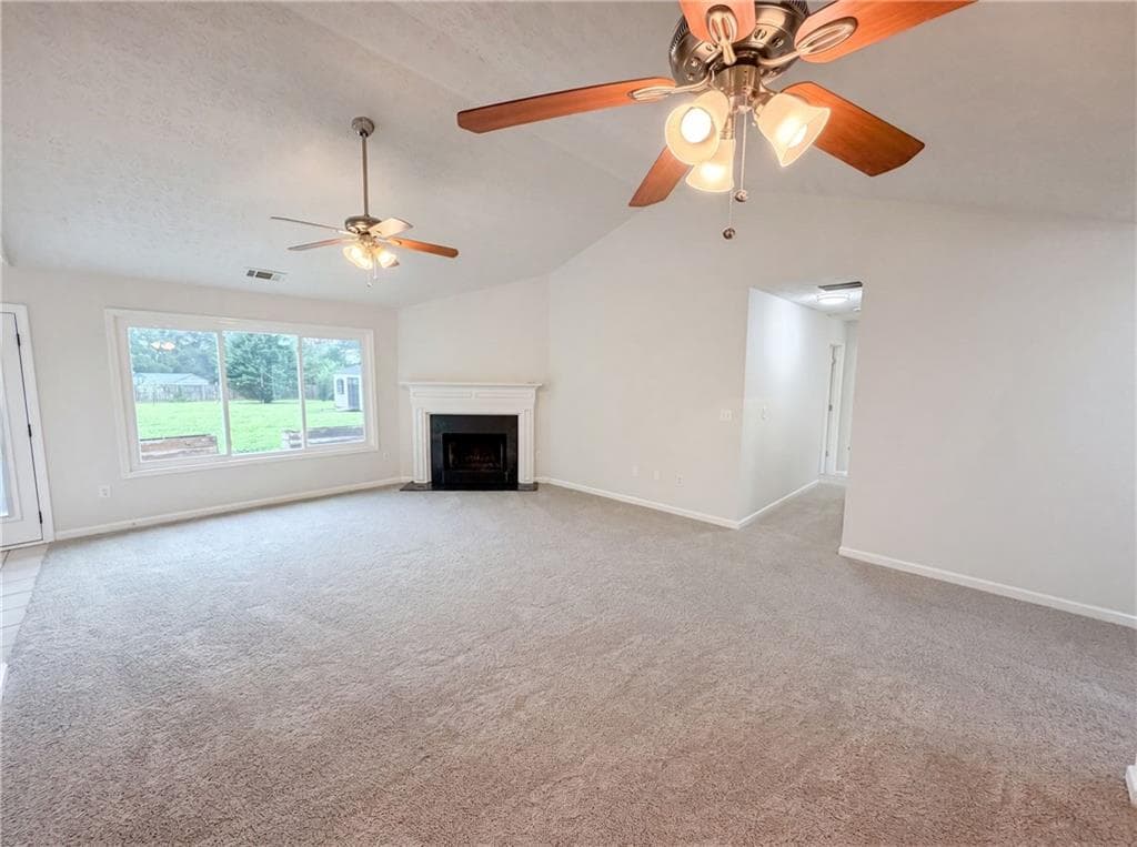 3 bedroom, 2 bathroom, 1,743 sq ft single family residence under contract at 919 Elijah Way, Bethlehem, GA 30620 — photo 3