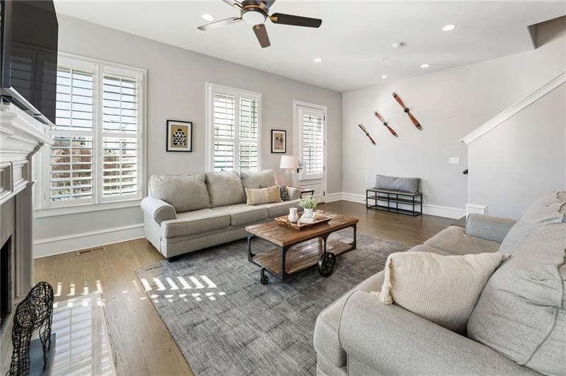 4 bedroom, 4 bathroom, 2,200 sq ft townhouse for rent at 357 S Esplanade, Alpharetta, GA 30009 for $9,800 a month — photo 6