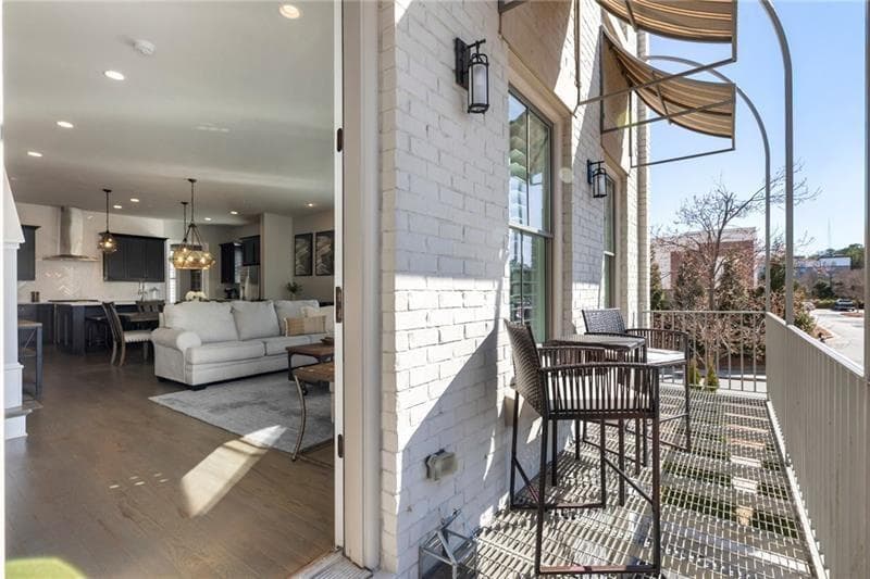 4 bedroom, 4 bathroom, 2,200 sq ft townhouse for rent at 357 S Esplanade, Alpharetta, GA 30009 for $9,800 a month — photo 8