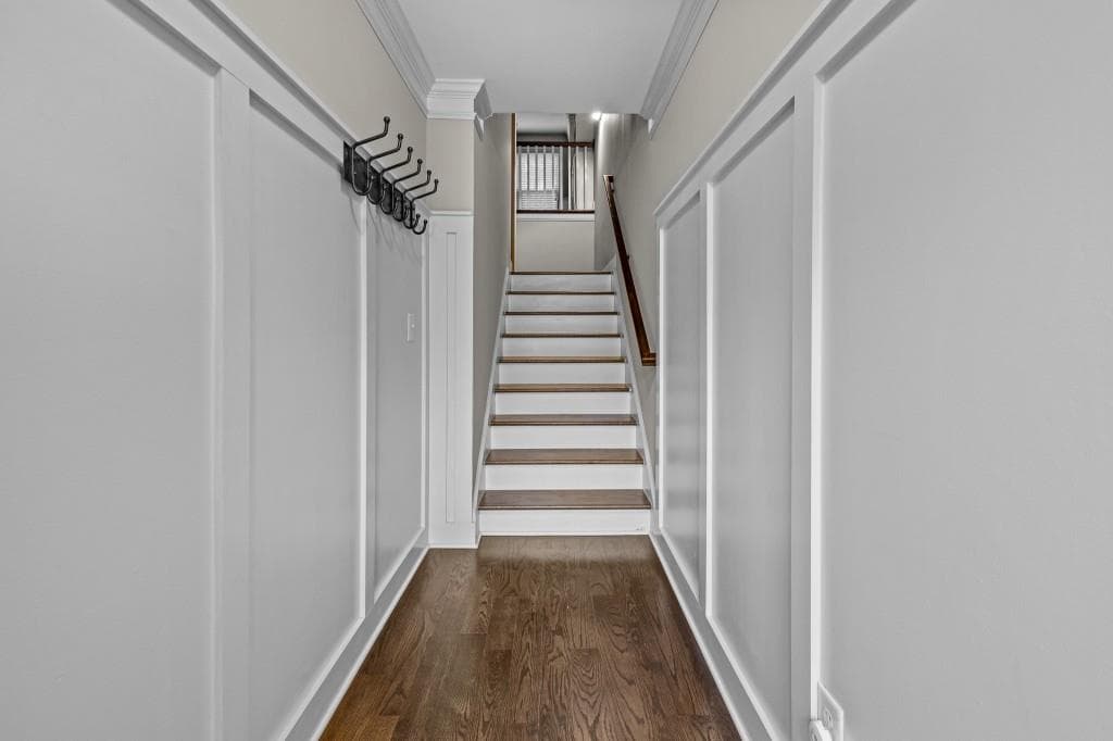 4 bedroom, 4 bathroom, 2,376 sq ft townhouse for rent at 3209 Hallmark Lane, Buford, GA 30519 for $2,375 a month — photo 2