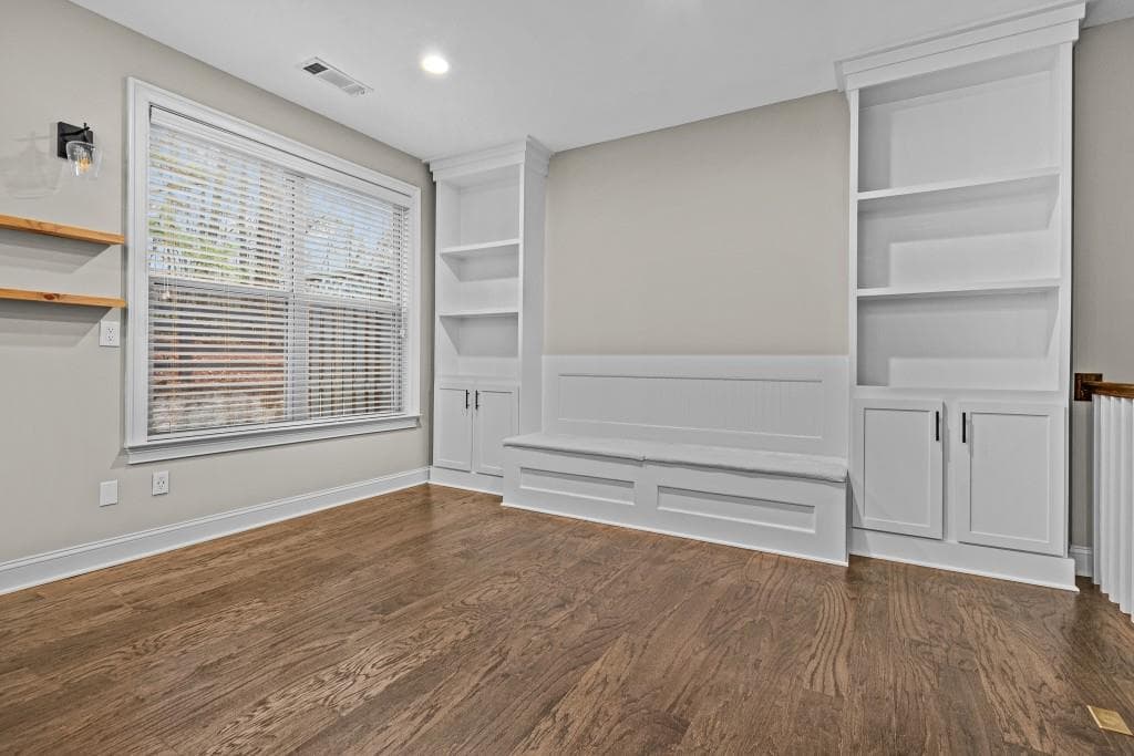 4 bedroom, 4 bathroom, 2,376 sq ft townhouse for rent at 3209 Hallmark Lane, Buford, GA 30519 for $2,375 a month — photo 6