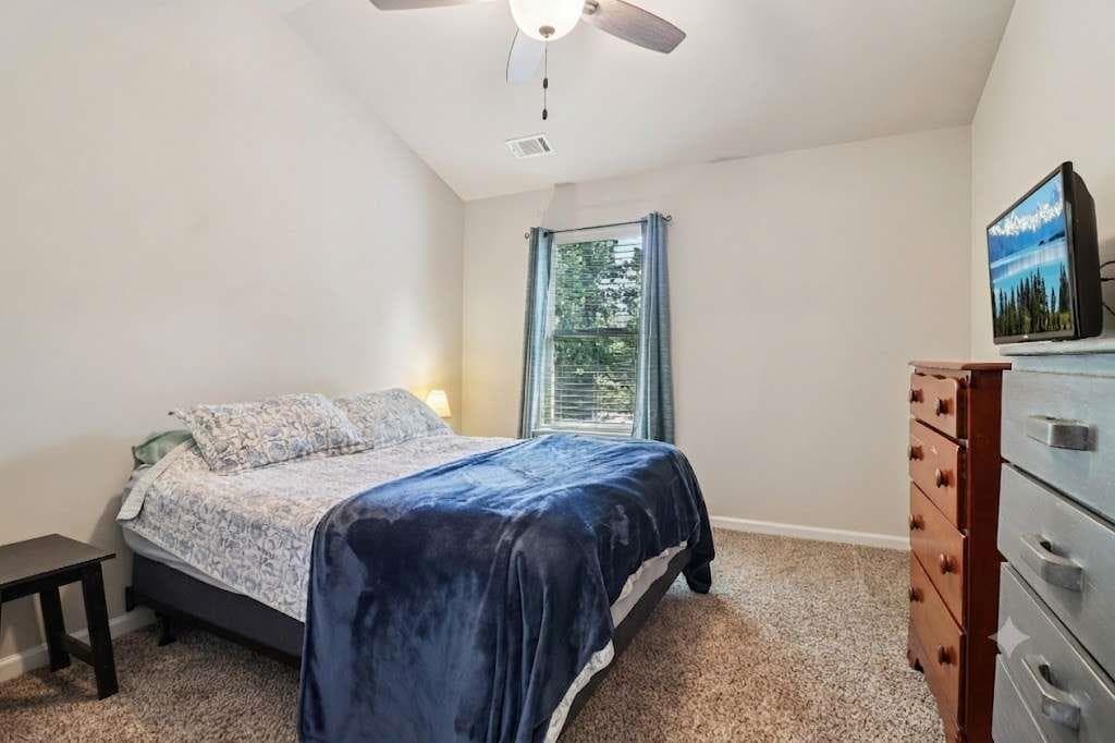 5 bedroom, 3 bathroom, 2,988 sq ft single family residence for sale at 3320 Mulberry Cove Way, Auburn, GA 30011 — photo 8