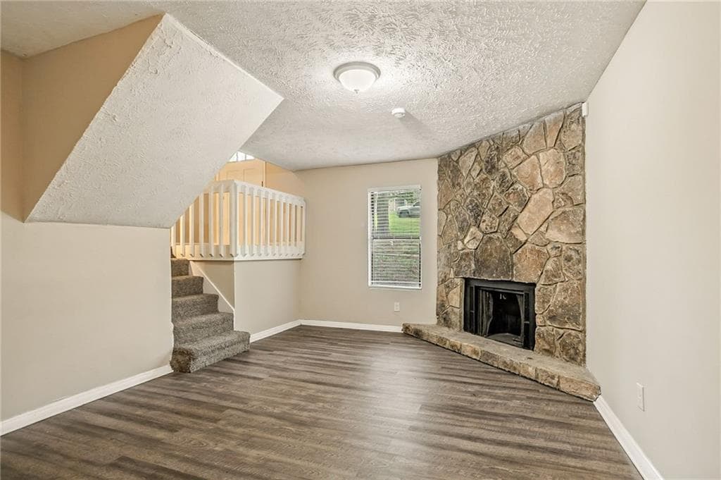 4 bedroom, 2 bathroom, 1,448 sq ft single family residence for sale at 4645 Hairston Crossing Place, Stone Mountain, GA 30083 — photo 5